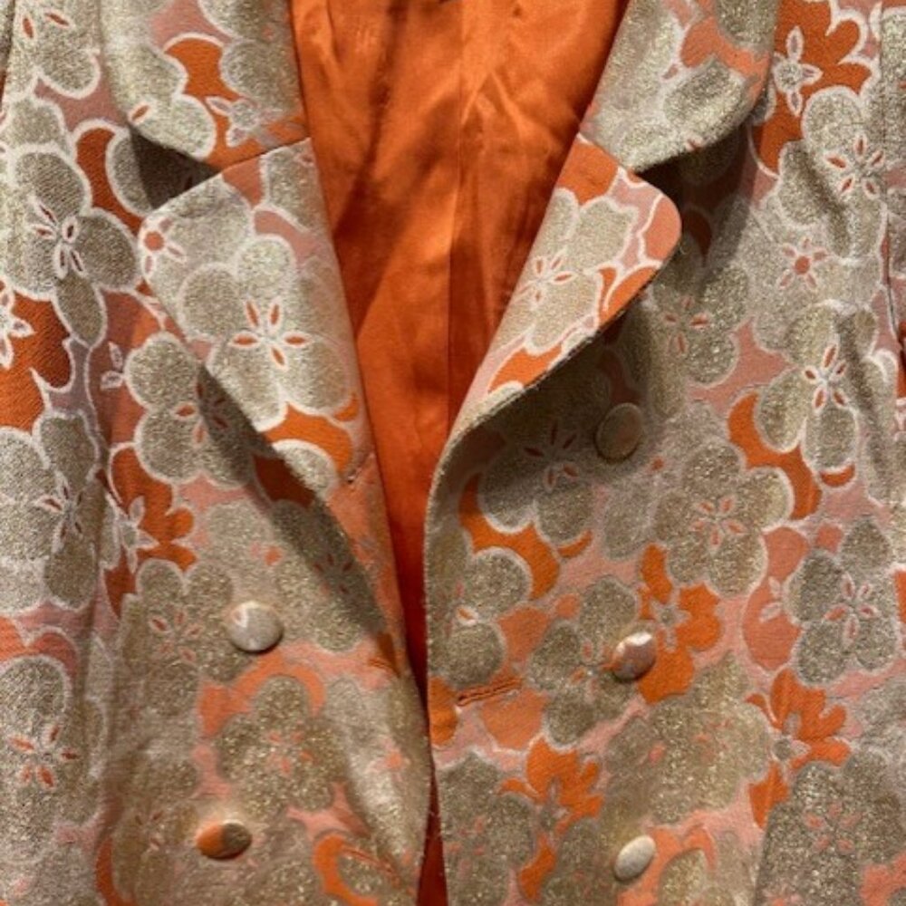 Vintage Silk Brocade Gold Floral Double Breasted Coat / Jacket (1960’s inspired) - Picture 10 of 16